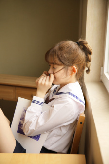 女女免费观看视频